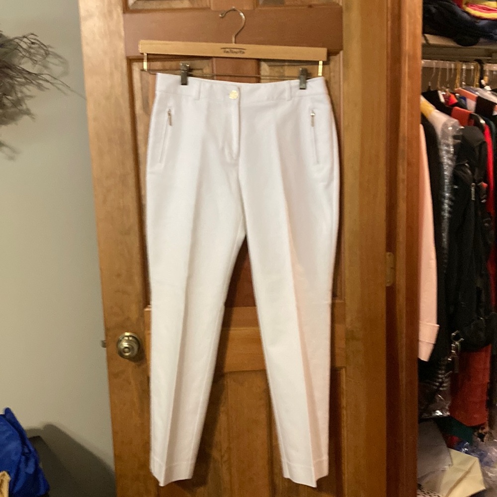 Anne Klein white dress slacks cotton with gold button & zipper pulls.